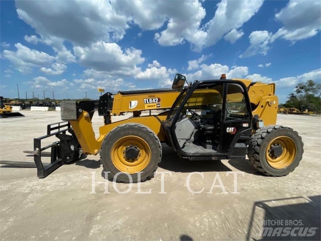 CAT TL642 Verreikers