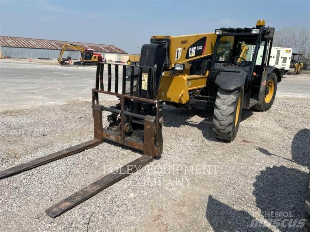 CAT TL642CO Verreikers