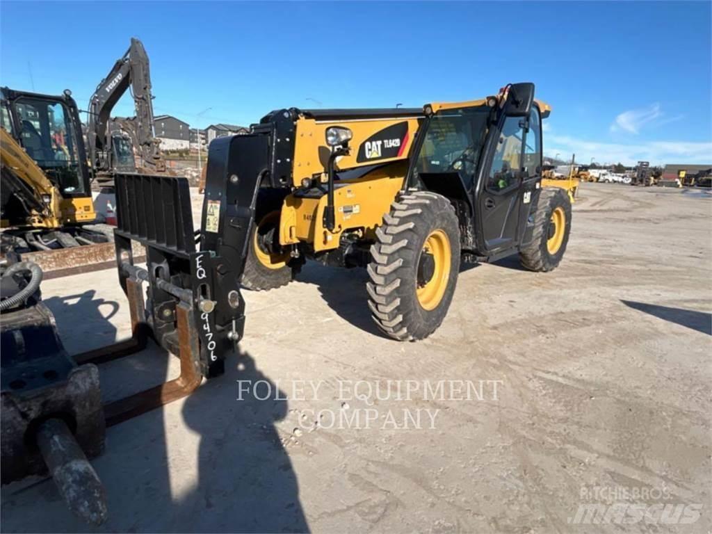 CAT TL642D Verreikers
