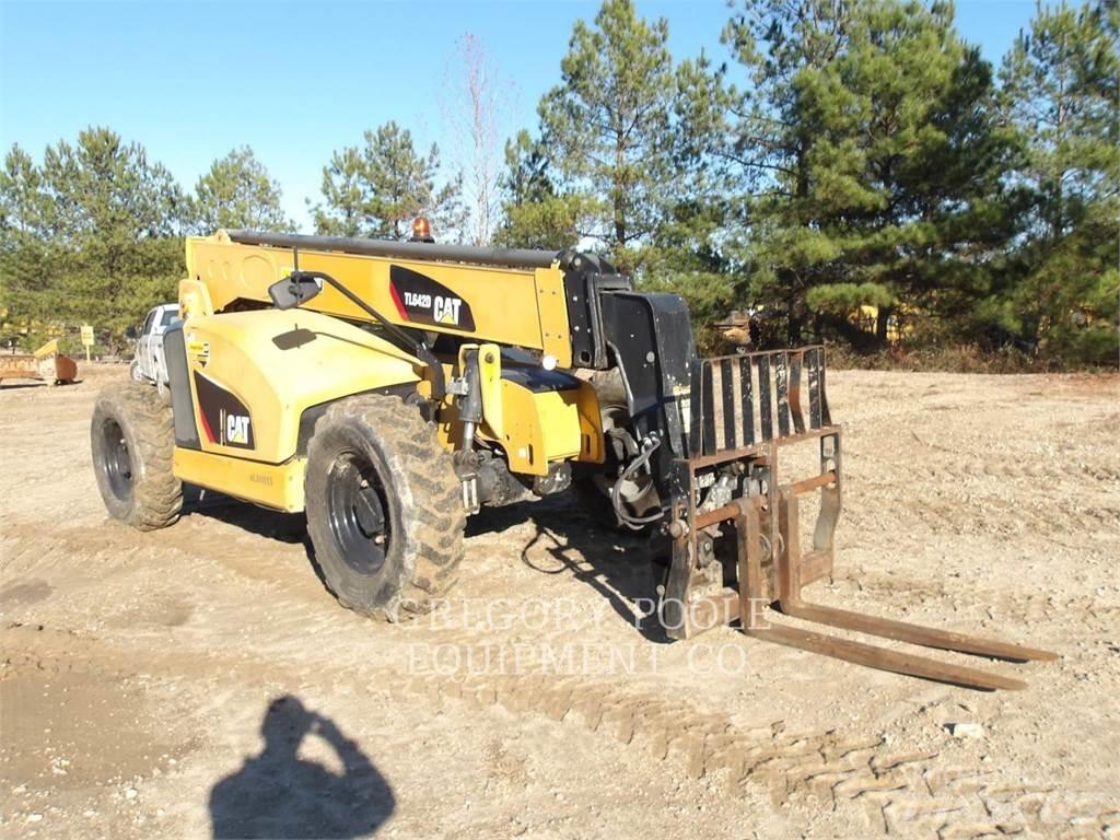 CAT TL642D Verreikers