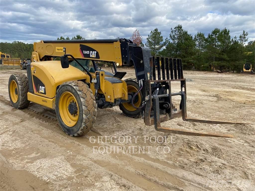 CAT TL642D Verreikers