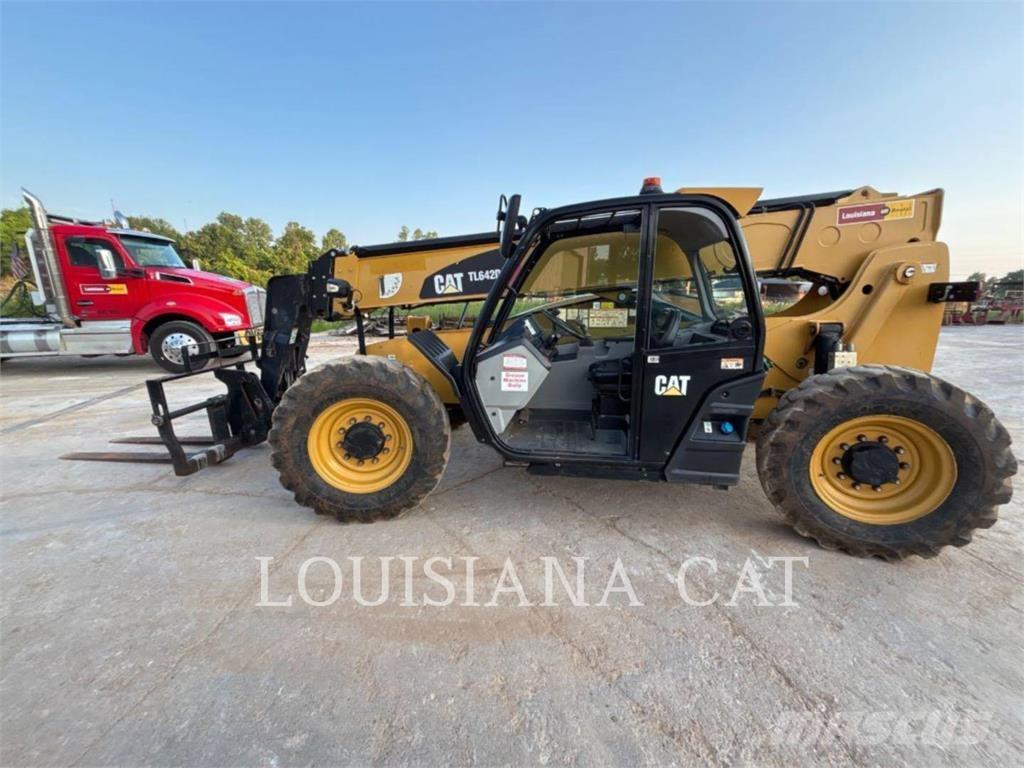 CAT TL642D Verreikers