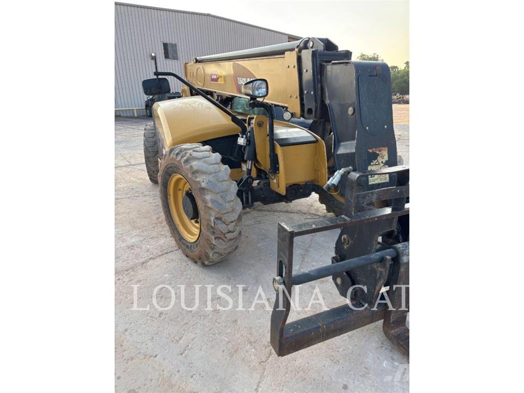 CAT TL642D Verreikers