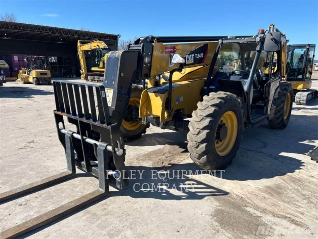 CAT TL642DO Verreikers