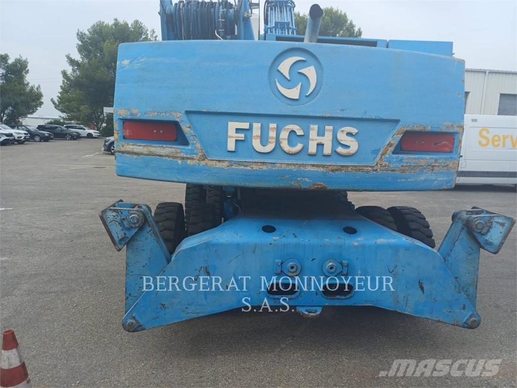Fuchs MHL320 Wielgraafmachines