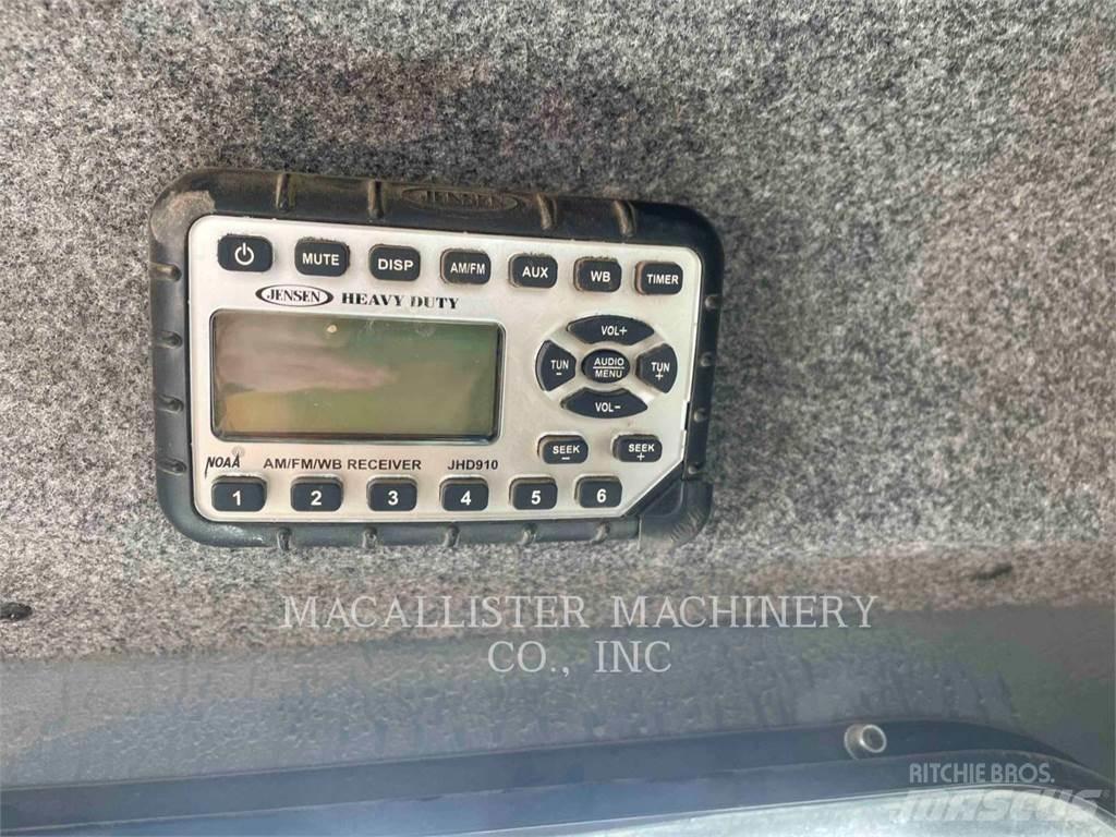 Gehl RT210 Rupsladers