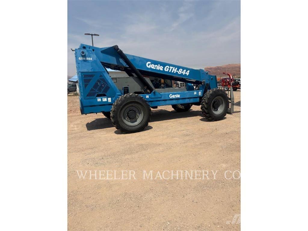 Genie GTH-844 Verreikers