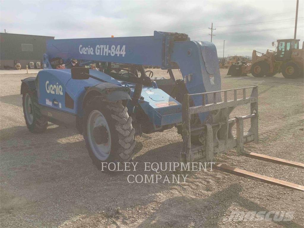 Genie GTH844DO Verreikers