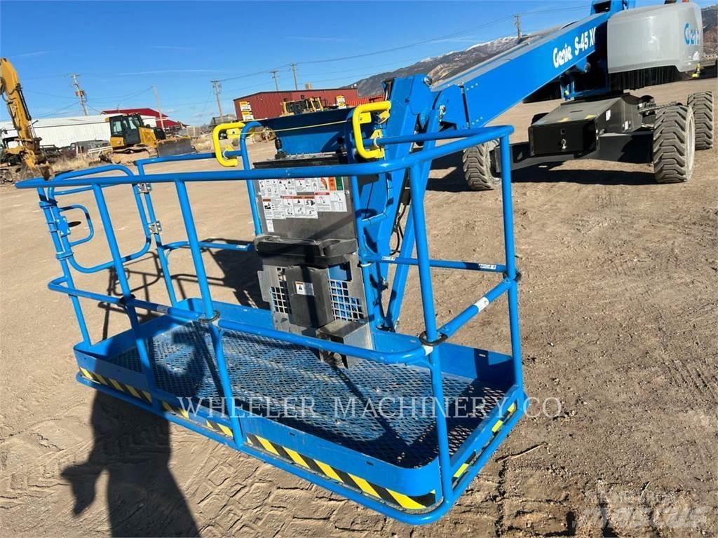 Genie S45XC Knikarmhoogwerkers