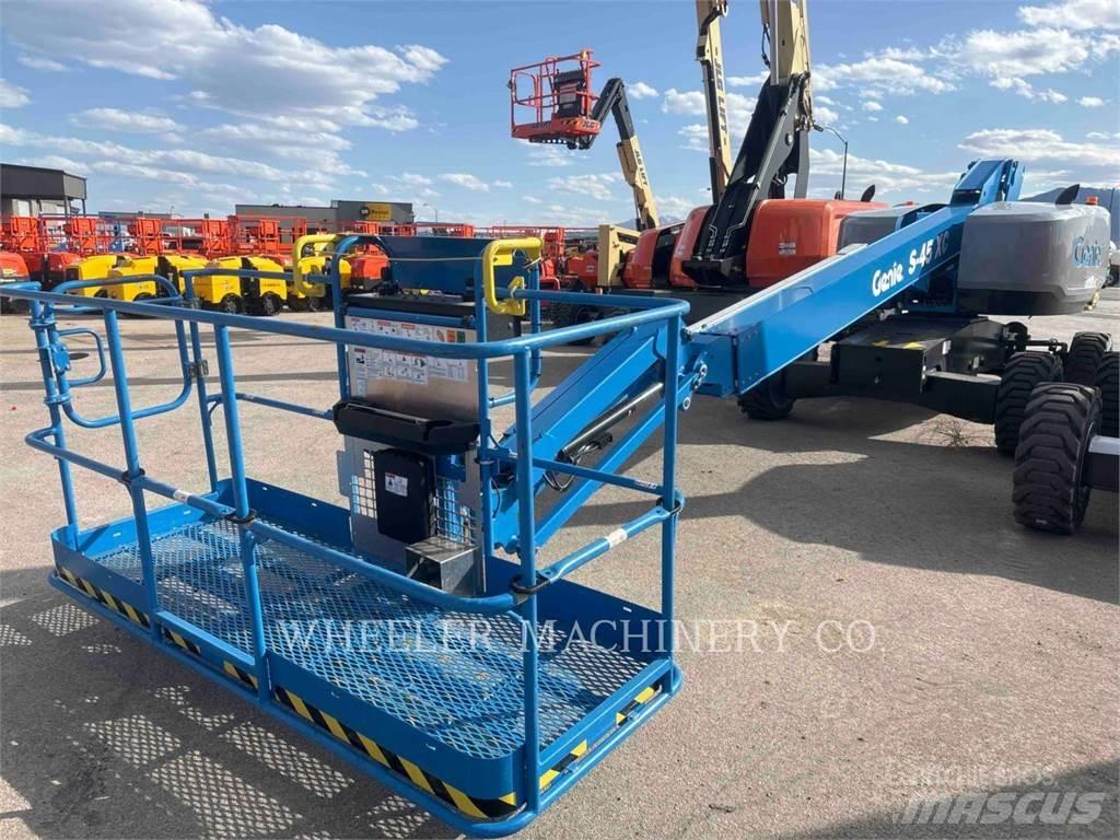Genie S45XC Knikarmhoogwerkers