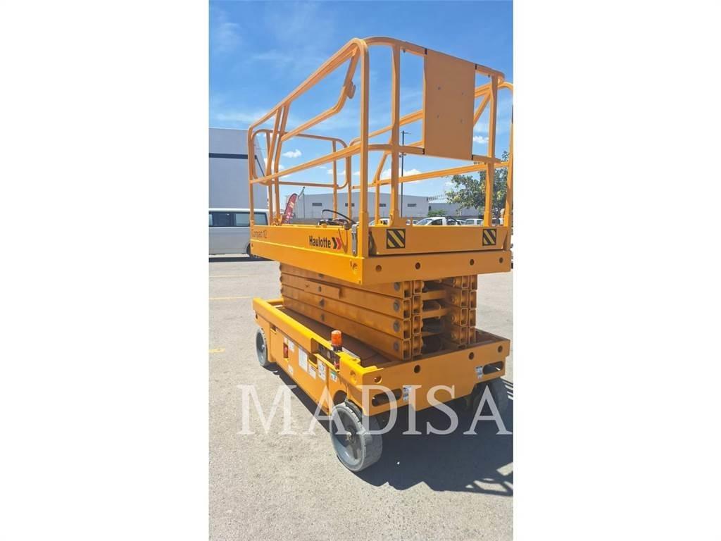 Haulotte COMPACT 12 Schaarhoogwerkers