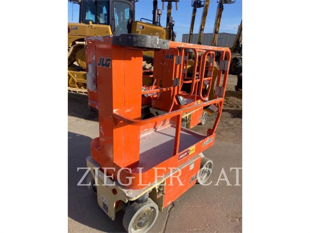 JLG 1230ES Schaarhoogwerkers