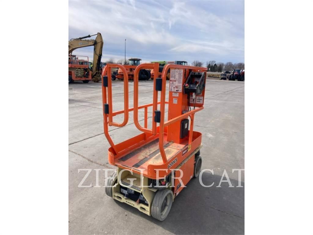 JLG 1230ES Schaarhoogwerkers