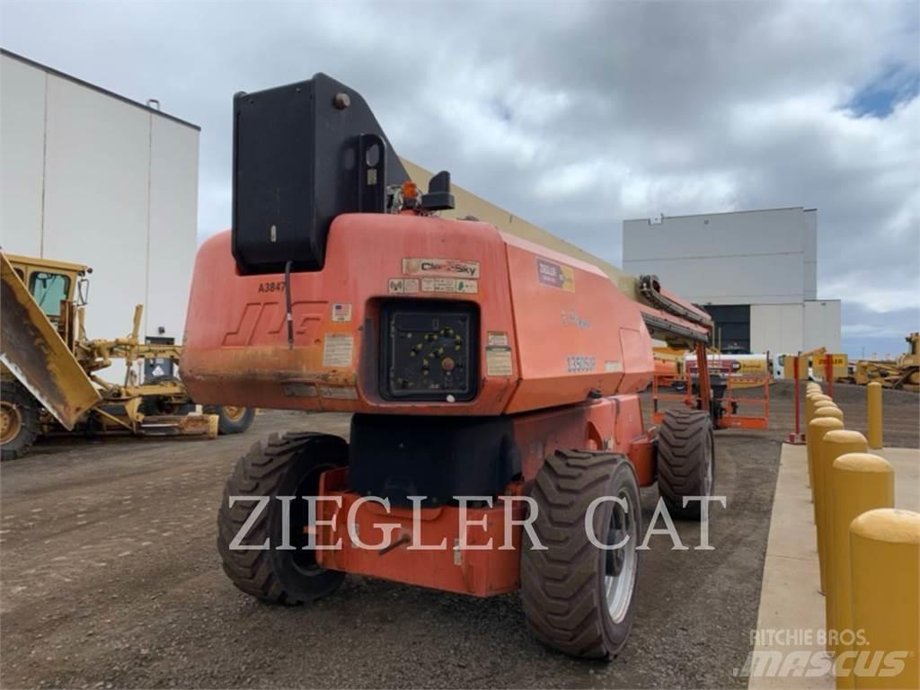 JLG 1350SJP Knikarmhoogwerkers