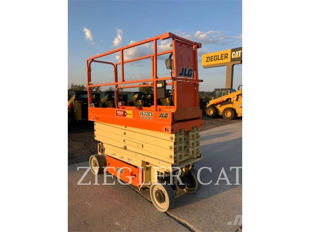 JLG 2632ES Schaarhoogwerkers
