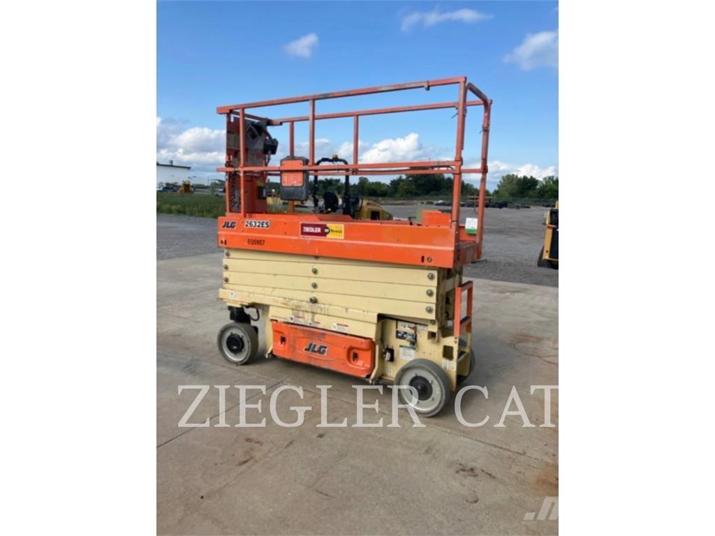 JLG 2632ES Schaarhoogwerkers