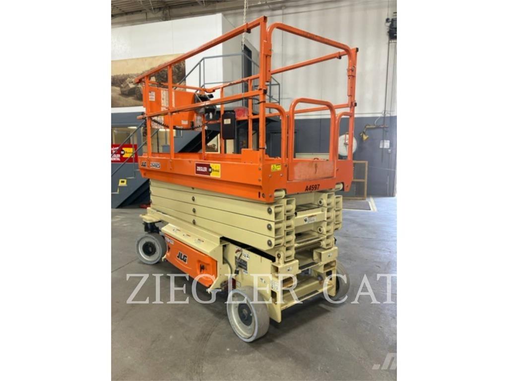 JLG 2646ES Schaarhoogwerkers