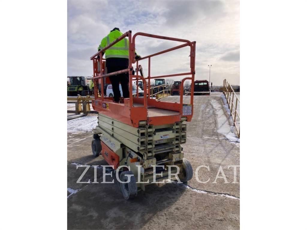 JLG 3246ES Schaarhoogwerkers