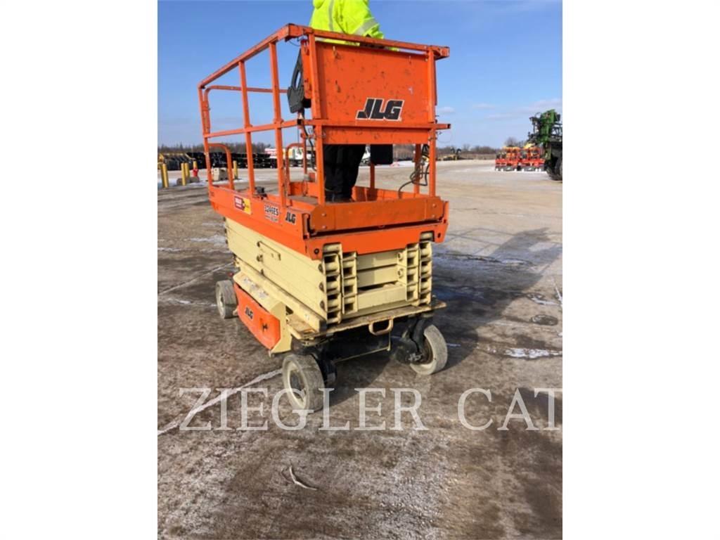 JLG 3246ES Schaarhoogwerkers