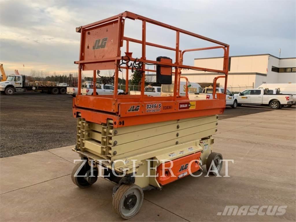 JLG 3246ES Schaarhoogwerkers