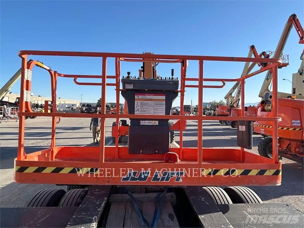 JLG 460SJ Knikarmhoogwerkers