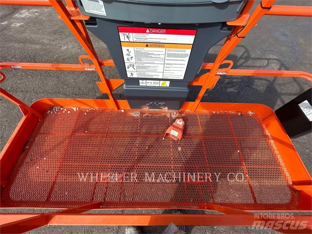 JLG 460SJ Knikarmhoogwerkers