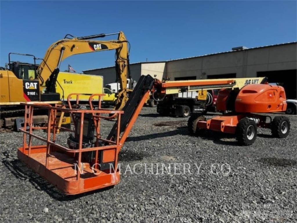 JLG 460SJ Rupsgraafmachines