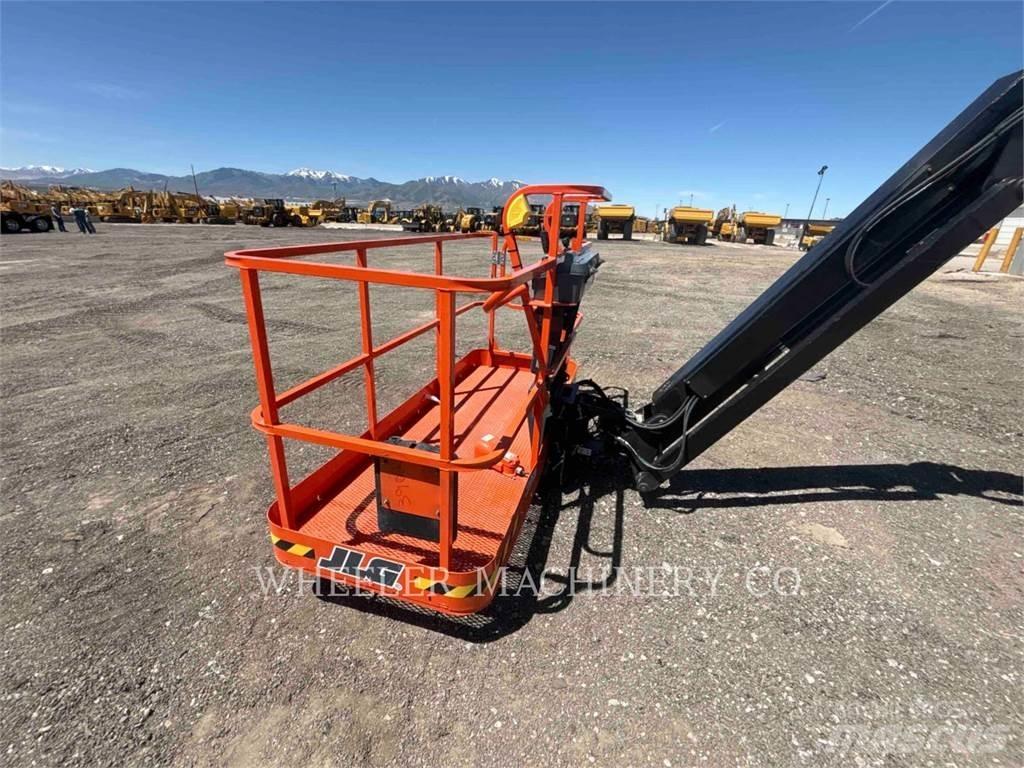 JLG 460SJ Knikarmhoogwerkers