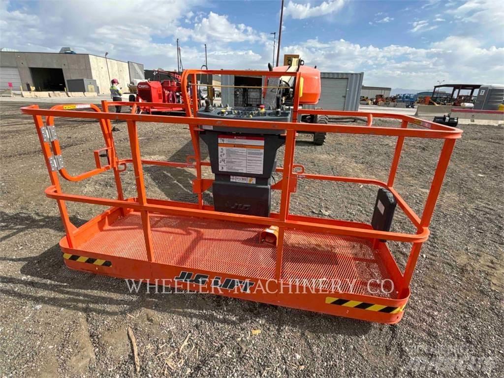 JLG 460SJ Knikarmhoogwerkers