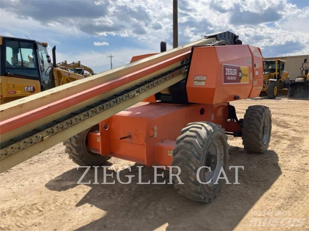 JLG 600S Knikarmhoogwerkers