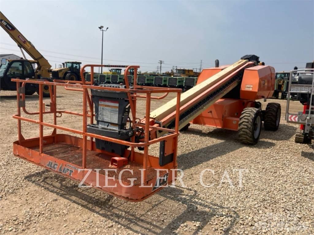 JLG 600S Knikarmhoogwerkers