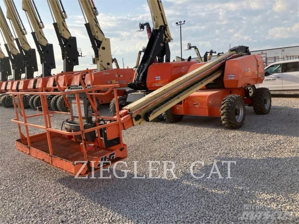 JLG 600S Knikarmhoogwerkers