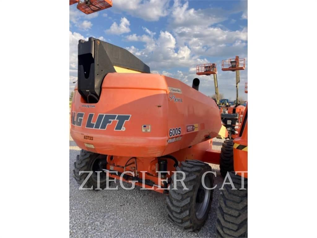 JLG 600S Knikarmhoogwerkers