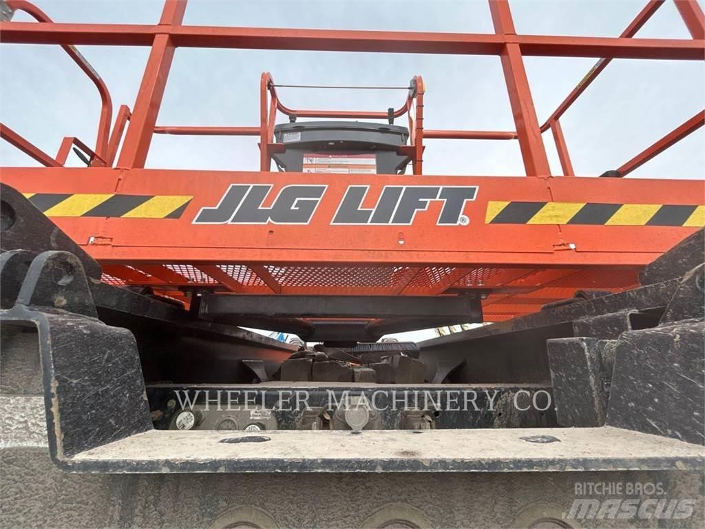 JLG 660SJ Knikarmhoogwerkers