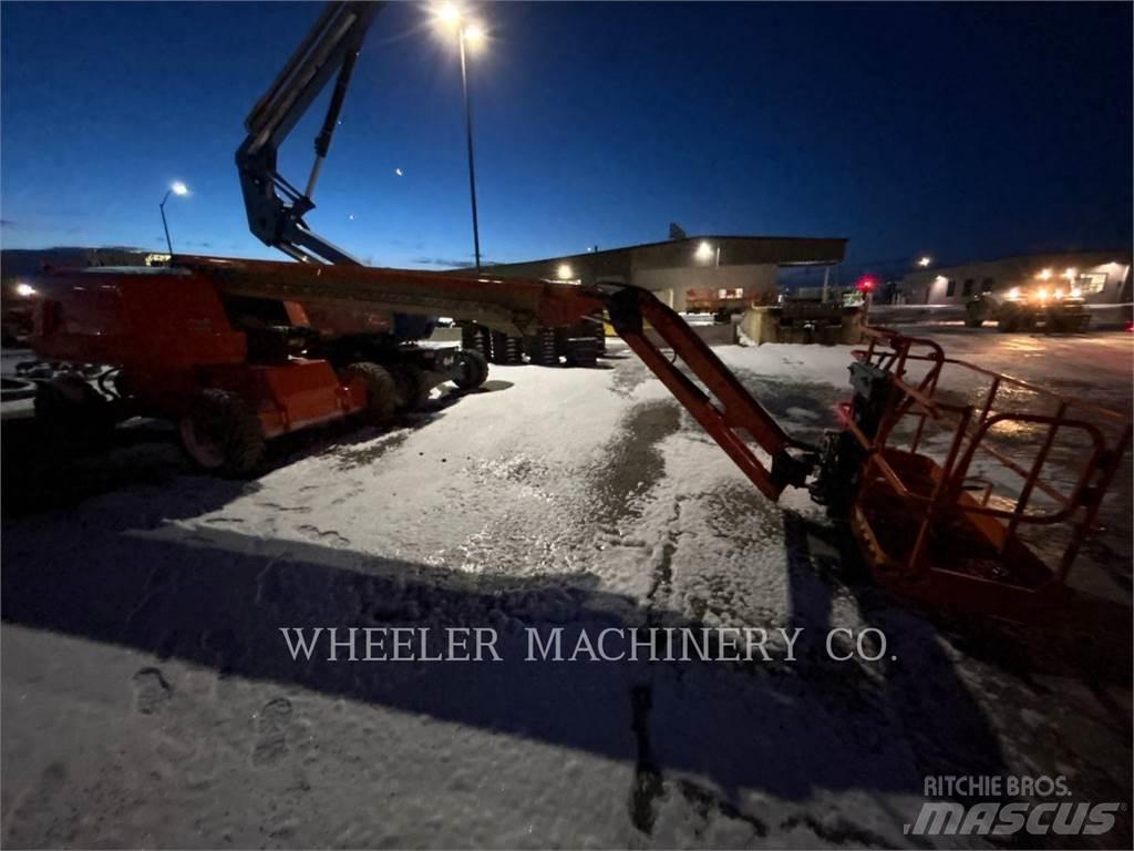 JLG 660SJ Knikarmhoogwerkers
