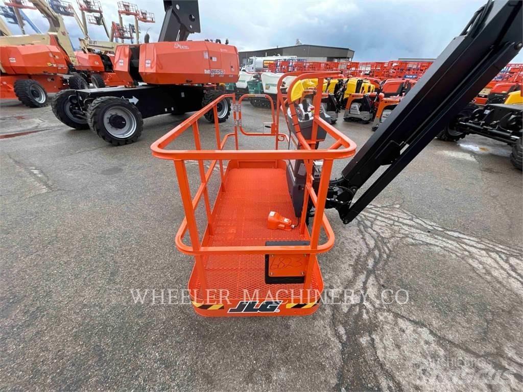 JLG 660SJ Knikarmhoogwerkers