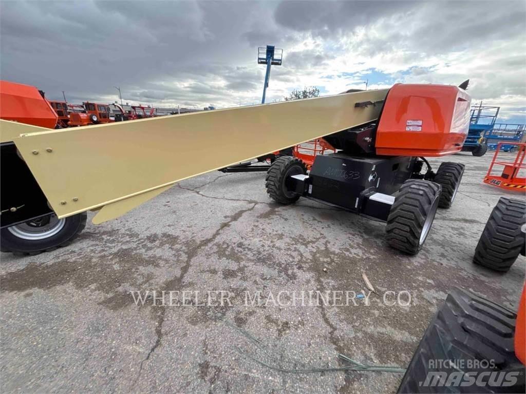 JLG 660SJ Knikarmhoogwerkers