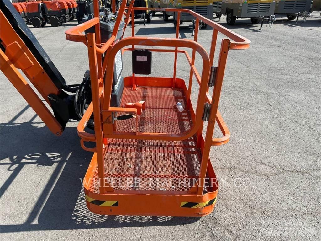 JLG 660SJ SP Knikarmhoogwerkers