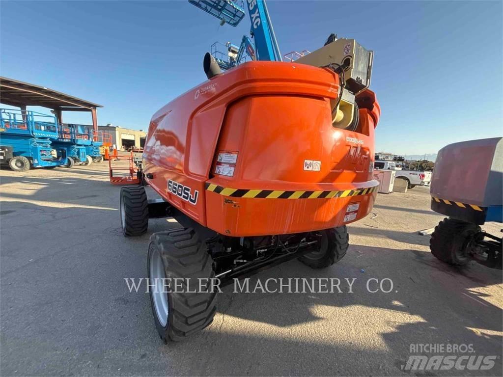 JLG 660SJ SP Knikarmhoogwerkers