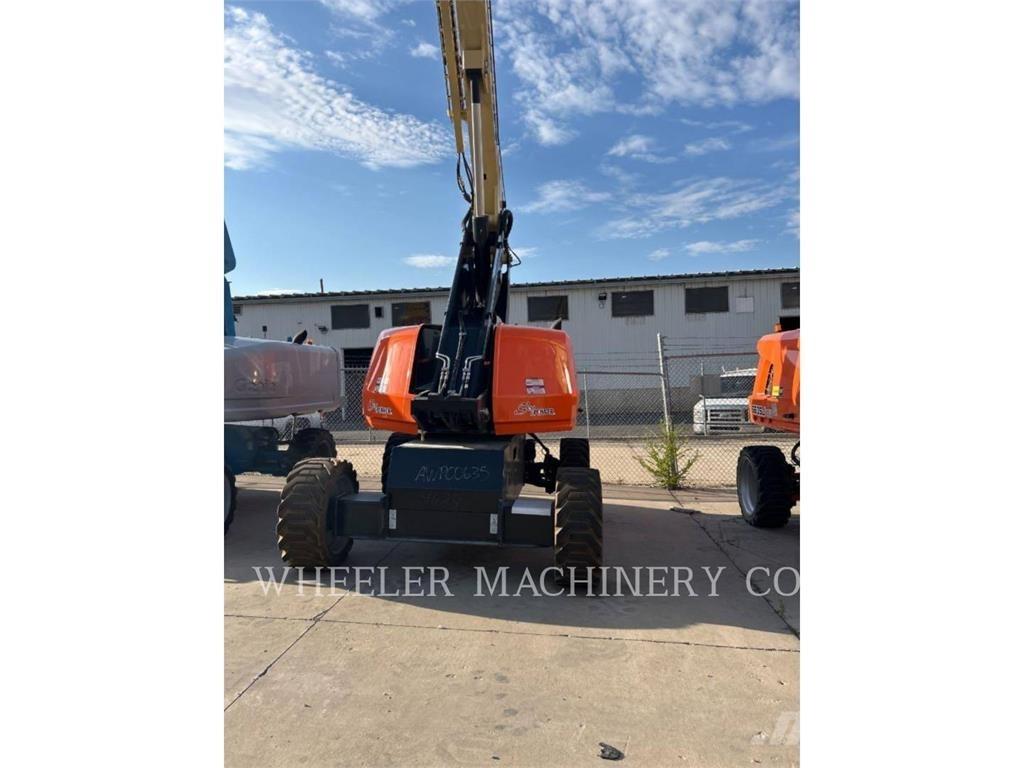 JLG 660SJ SP Knikarmhoogwerkers