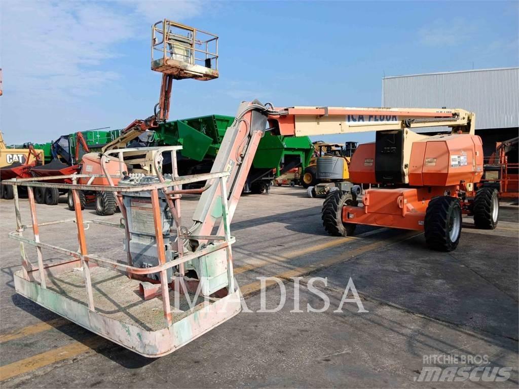 JLG 800 AJ Knikarmhoogwerkers