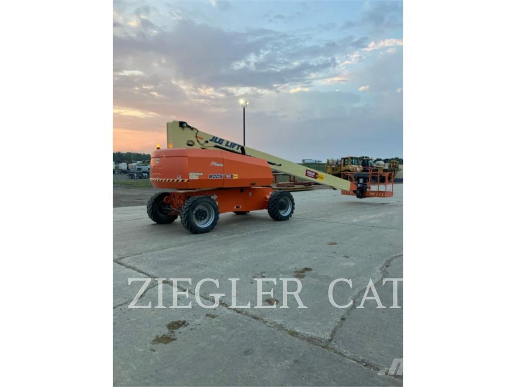 JLG 800S Knikarmhoogwerkers