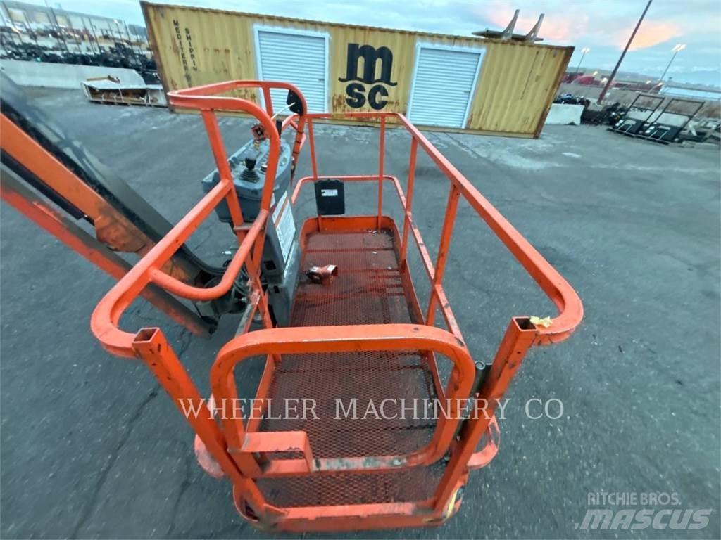 JLG 860SJ Knikarmhoogwerkers