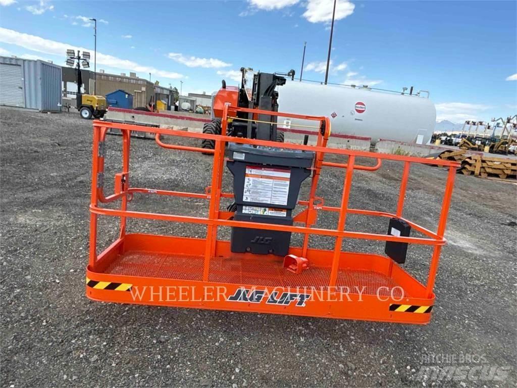 JLG 860SJ Knikarmhoogwerkers