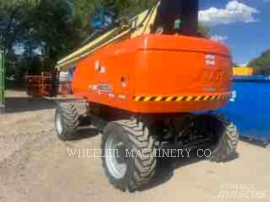 JLG 860SJ Knikarmhoogwerkers