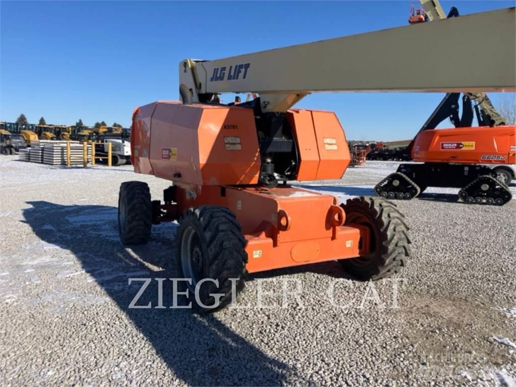JLG 860SJ Knikarmhoogwerkers