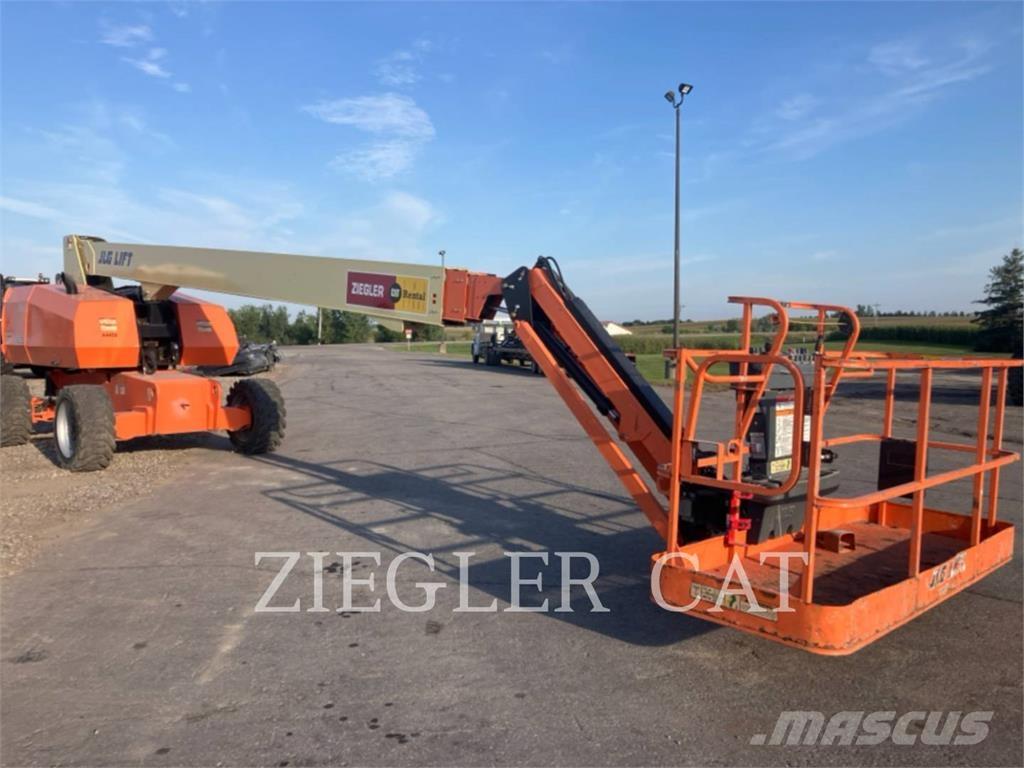 JLG 860SJ Knikarmhoogwerkers