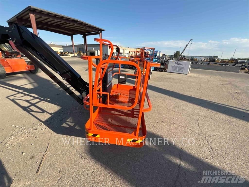 JLG 860SJ SP Knikarmhoogwerkers