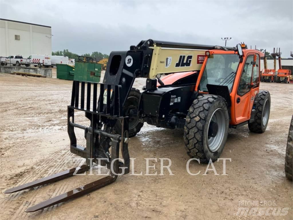 JLG 943 Verreikers