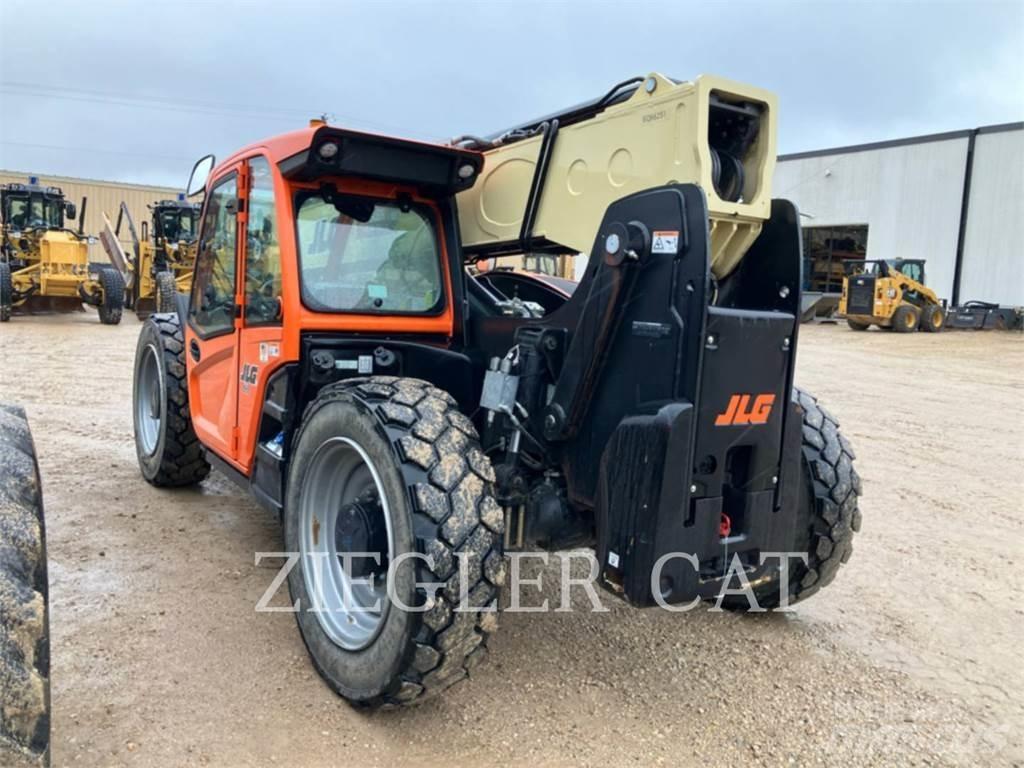 JLG 943 Verreikers